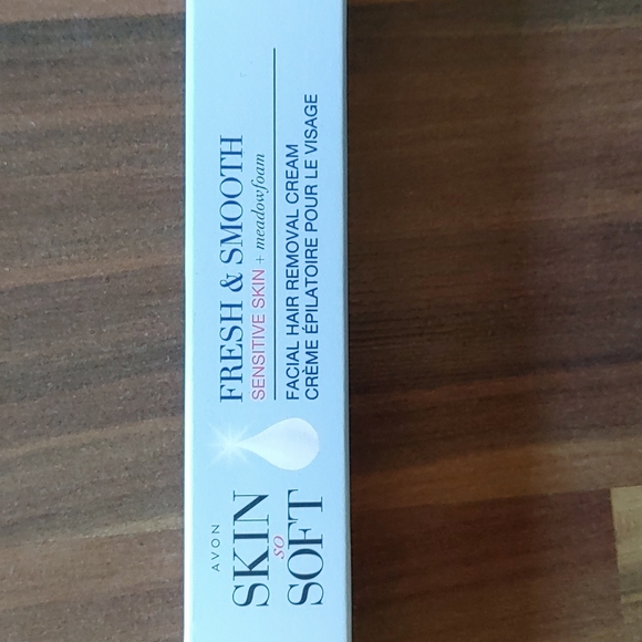 💖Avon Fresh & Smooth Facial Hair Removal Cream💖 - Picture 2 of 3